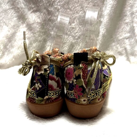 NEWFloral Embroidered Ballet Flats With Beaded Ankle Strap Accents & Bow Details - Picture 4 of 6